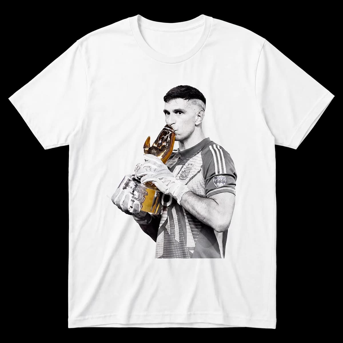 Emiliano Martinez Trophy Majica image